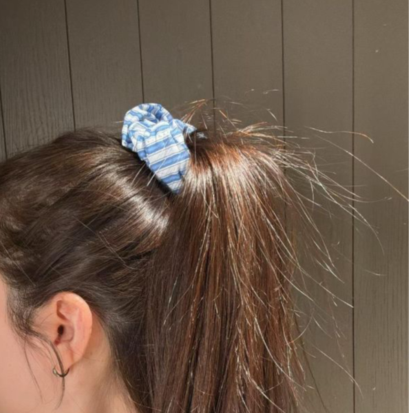 時髦條紋藍腸圈2色 珍珠花園透紗腸圈
韓國飾品
韓國耳環
耳環
髮飾
手鍊
戒指
純銀飾品
珍珠耳環
三麗鷗代購
飾品店