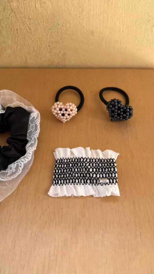 立體愛心簍空髮圈 立體愛心簍空髮圈
韓國飾品
韓國耳環
耳環
髮飾
手鍊
戒指
純銀飾品
珍珠
三麗鷗代購
飾品店
