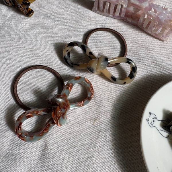 CREATION FRANCE 簍空蝴蝶結髮圈 CREATION FRANCE 
CREATION FRANCE 簍空蝴蝶結髮圈