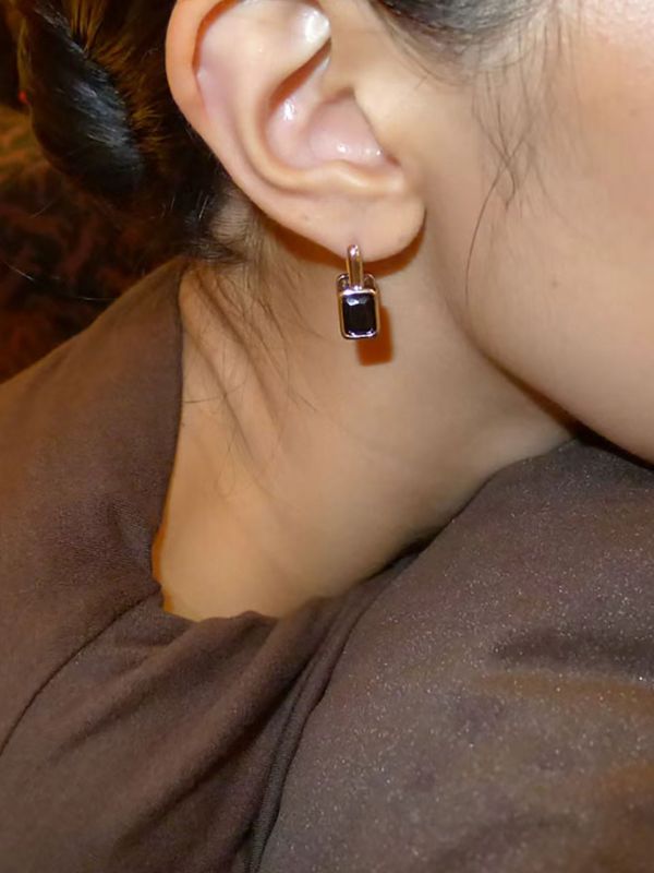 24k銅金屬方形耳環 24k銅金屬方形項鍊
韓國飾品
韓國耳環
耳環
髮飾
大腸圈
腸圈
手鍊
戒指
純銀飾品
珍珠耳環
三麗鷗代購
飾品店