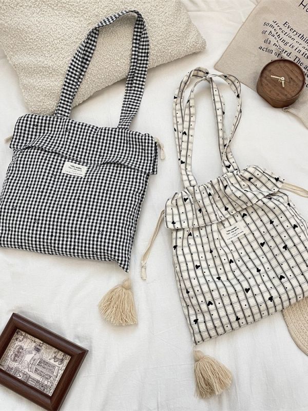 流蘇格子愛心肩背包 流蘇格子愛心肩背包