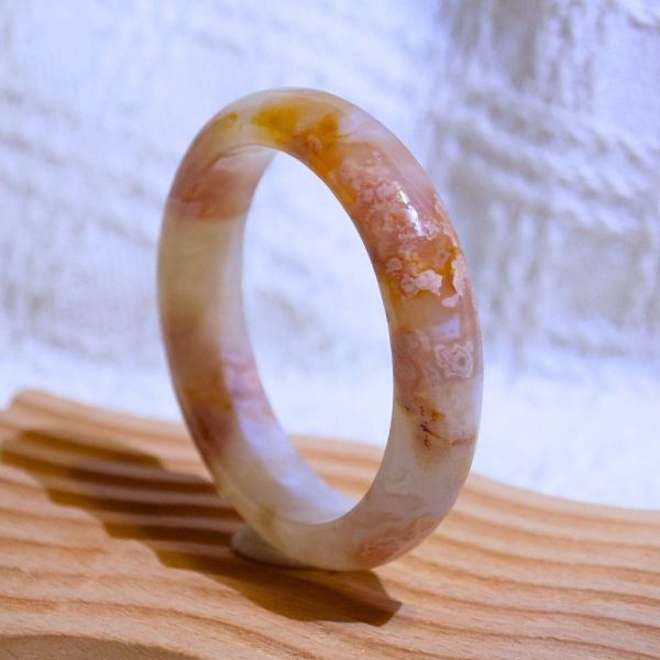 友愛與希望│櫻花瑪瑙手鐲│平安套鐲-52.5mm 水晶手鐲,手鐲,玉手鐲,水晶手鐲如何保養,紫水晶手鐲,粉晶手鐲,櫻花瑪瑙鐲,雕刻鐲,佘太翠,藍磷灰,黑曜石,手鐲款式,手鐲尺寸,手鐲鐲型,天然水晶手鐲,水晶手鐲功效
