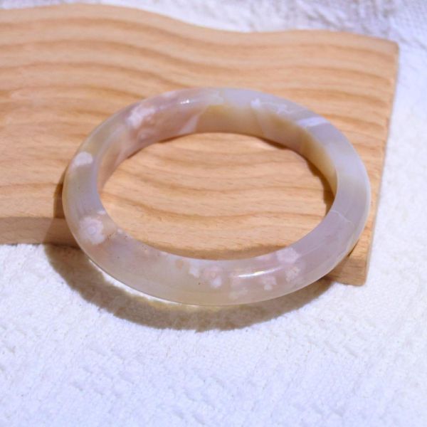 友愛與希望│櫻花瑪瑙手鐲│平安鐲-54.6mm 水晶手鐲,手鐲,玉手鐲,水晶手鐲如何保養,紫水晶手鐲,粉晶手鐲,櫻花瑪瑙鐲,雕刻鐲,佘太翠,藍磷灰,黑曜石,手鐲款式,手鐲尺寸,手鐲鐲型,天然水晶手鐲,水晶手鐲功效