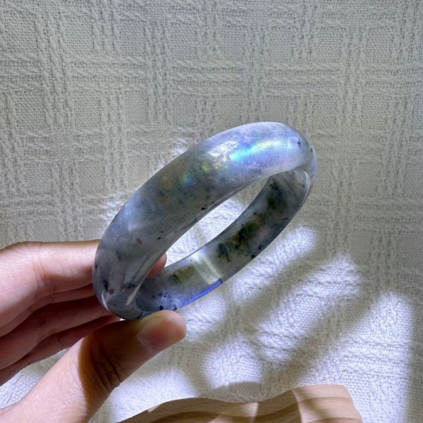 提高覺察│拉長石手鐲│平安鐲-58.3mm 水晶手鐲,開運手鐲,招財手鐲,招財水晶手鐲推薦,粉水晶手鐲,紫水晶手鐲,黃水晶手鐲,黑曜石手鐲,女生適合戴的水晶手鐲,2025年最旺水晶手鐲,水晶手鏈,水晶飾品,水晶手鐲佩戴禁忌