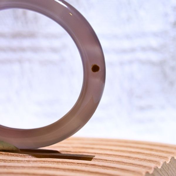 魅力展現│紫玉髓手鐲│貴妃鐲-51.3mm 水晶手鐲,手鐲,玉手鐲,水晶手鐲如何保養,紫水晶手鐲,粉晶手鐲,櫻花瑪瑙鐲,雕刻鐲,佘太翠,藍磷灰,黑曜石,手鐲款式,手鐲尺寸,手鐲鐲型,天然水晶手鐲,水晶手鐲功效