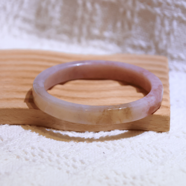 繁星銀河│星空瑪瑙手鐲│方鐲-52mm 水晶手鐲,手鐲,玉手鐲,水晶手鐲如何保養,紫水晶手鐲,粉晶手鐲,櫻花瑪瑙鐲,雕刻鐲,佘太翠,藍磷灰,黑曜石,手鐲款式,手鐲尺寸,手鐲鐲型,天然水晶手鐲,水晶手鐲功效