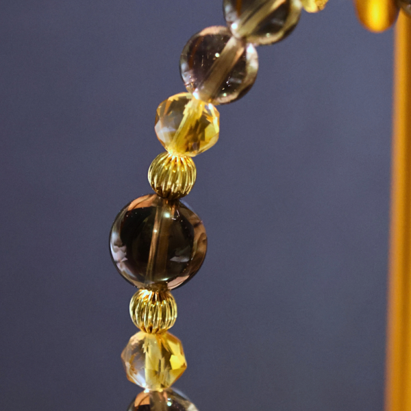擎天的阿特拉斯│黃水晶‧茶晶│晶礦手串 水晶手串專賣店,水晶手串,手串推薦,礦石手串,天然寶石手串,天然石手串,手串設計推薦,開運手串,紫水晶,粉水晶,生命靈數計算,生命靈數手串,水晶手鏈,招財水晶,手串