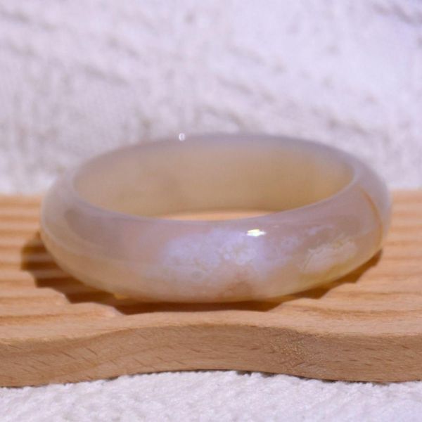 友愛與希望│櫻花瑪瑙手鐲│輪胎鐲-50.8mm 水晶手鐲,手鐲,玉手鐲,水晶手鐲如何保養,紫水晶手鐲,粉晶手鐲,櫻花瑪瑙鐲,雕刻鐲,佘太翠,藍磷灰,黑曜石,手鐲款式,手鐲尺寸,手鐲鐲型,天然水晶手鐲,水晶手鐲功效