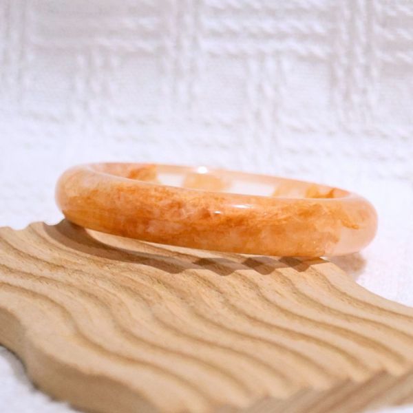 祈願之石│雪花幽靈手鐲│平安鐲-61.6mm 水晶手鐲,手鐲,玉手鐲,水晶手鐲如何保養,紫水晶手鐲,粉晶手鐲,櫻花瑪瑙鐲,雕刻鐲,佘太翠,藍磷灰,黑曜石,手鐲款式,手鐲尺寸,手鐲鐲型,天然水晶手鐲,水晶手鐲功效