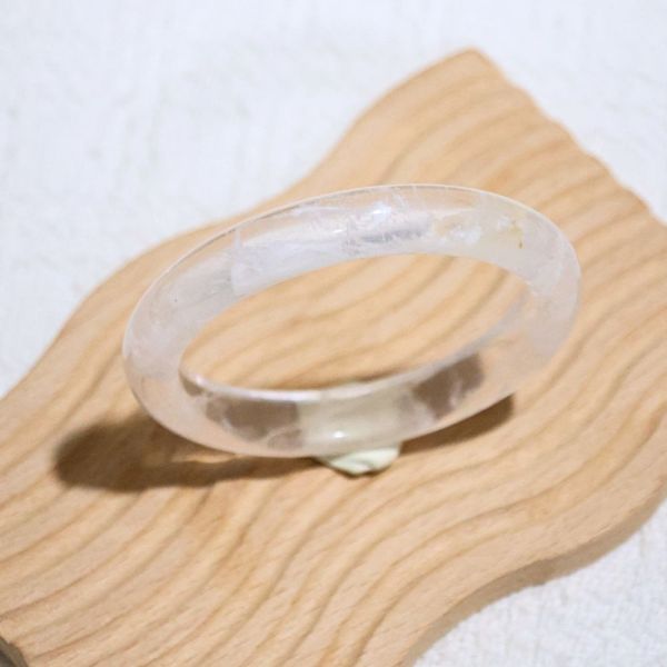 祈願之石│雪花幽靈手鐲│平安鐲-55.4mm 水晶手鐲,手鐲,玉手鐲,水晶手鐲如何保養,紫水晶手鐲,粉晶手鐲,櫻花瑪瑙鐲,雕刻鐲,佘太翠,藍磷灰,黑曜石,手鐲款式,手鐲尺寸,手鐲鐲型,天然水晶手鐲,水晶手鐲功效