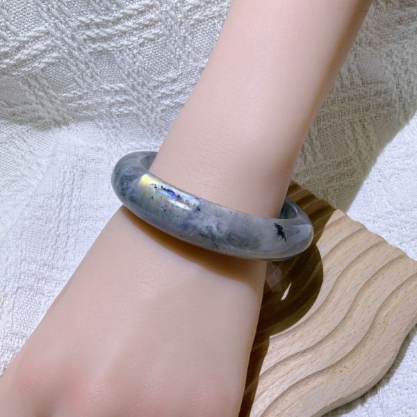 提高覺察│拉長石手鐲│平安鐲-58.4mm 水晶手鐲,開運手鐲,招財手鐲,招財水晶手鐲推薦,粉水晶手鐲,紫水晶手鐲,黃水晶手鐲,黑曜石手鐲,女生適合戴的水晶手鐲,2025年最旺水晶手鐲,水晶手鏈,水晶飾品,水晶手鐲佩戴禁忌