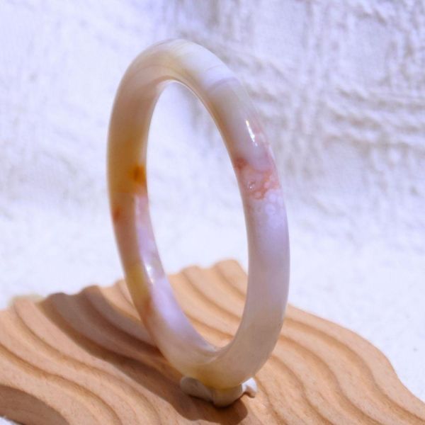 友愛與希望│櫻花瑪瑙手鐲│圓骨鐲-60mm 水晶手鐲,手鐲,玉手鐲,水晶手鐲如何保養,紫水晶手鐲,粉晶手鐲,櫻花瑪瑙鐲,雕刻鐲,佘太翠,藍磷灰,黑曜石,手鐲款式,手鐲尺寸,手鐲鐲型,天然水晶手鐲,水晶手鐲功效