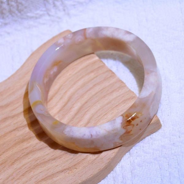 友愛與希望│櫻花瑪瑙手鐲│輪胎方鐲-54.3mm 水晶手鐲,手鐲,玉手鐲,水晶手鐲如何保養,紫水晶手鐲,粉晶手鐲,櫻花瑪瑙鐲,雕刻鐲,佘太翠,藍磷灰,黑曜石,手鐲款式,手鐲尺寸,手鐲鐲型,天然水晶手鐲,水晶手鐲功效