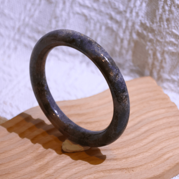 繁星銀河│星空瑪瑙手鐲│圓條鐲-53.3mm 水晶手鐲,手鐲,玉手鐲,水晶手鐲如何保養,紫水晶手鐲,粉晶手鐲,櫻花瑪瑙鐲,雕刻鐲,佘太翠,藍磷灰,黑曜石,手鐲款式,手鐲尺寸,手鐲鐲型,天然水晶手鐲,水晶手鐲功效