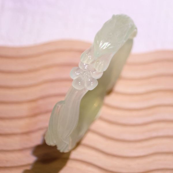 人緣狐仙│岫玉│狐狸鐲-60mm 雕刻鐲,水晶手鐲,能量手鐲,雕刻水晶,手工雕刻,天然晶礦,能量飾品,療癒手環,雕花水晶鐲,原礦雕刻,水晶雕刻鐲