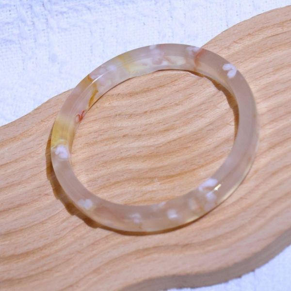 友愛與希望│櫻花瑪瑙手鐲│方鐲-57.2mm 水晶手鐲,手鐲,玉手鐲,水晶手鐲如何保養,紫水晶手鐲,粉晶手鐲,櫻花瑪瑙鐲,雕刻鐲,佘太翠,藍磷灰,黑曜石,手鐲款式,手鐲尺寸,手鐲鐲型,天然水晶手鐲,水晶手鐲功效
