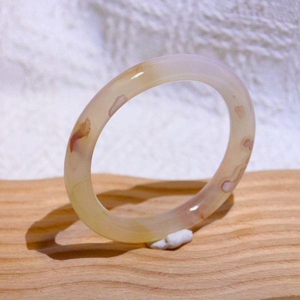 友愛與希望│櫻花瑪瑙手鐲│貴妃鐲(正圈51mm) 水晶手鐲,手鐲,玉手鐲,水晶手鐲如何保養,紫水晶手鐲,粉晶手鐲,櫻花瑪瑙鐲,雕刻鐲,佘太翠,藍磷灰,黑曜石,手鐲款式,手鐲尺寸,手鐲鐲型,天然水晶手鐲,水晶手鐲功效
