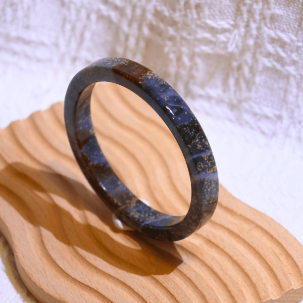 繁星銀河│星空瑪瑙手鐲│方鐲-56.5mm 水晶手鐲,手鐲,玉手鐲,水晶手鐲如何保養,紫水晶手鐲,粉晶手鐲,櫻花瑪瑙鐲,雕刻鐲,佘太翠,藍磷灰,黑曜石,手鐲款式,手鐲尺寸,手鐲鐲型,天然水晶手鐲,水晶手鐲功效