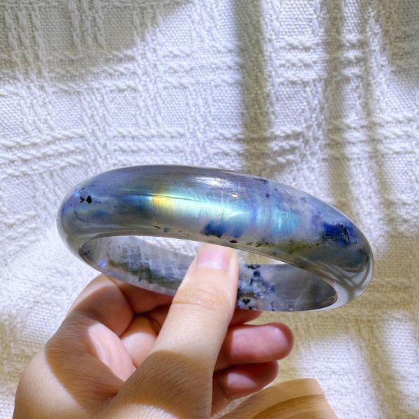提高覺察│拉長石手鐲│平安鐲-58.5mm 水晶手鐲,開運手鐲,招財手鐲,招財水晶手鐲推薦,粉水晶手鐲,紫水晶手鐲,黃水晶手鐲,黑曜石手鐲,女生適合戴的水晶手鐲,2025年最旺水晶手鐲,水晶手鏈,水晶飾品,水晶手鐲佩戴禁忌