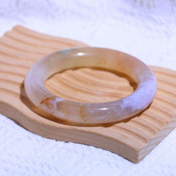 友愛與希望│櫻花瑪瑙手鐲│圓骨鐲-50.6mm 水晶手鐲,手鐲,玉手鐲,水晶手鐲如何保養,紫水晶手鐲,粉晶手鐲,櫻花瑪瑙鐲,雕刻鐲,佘太翠,藍磷灰,黑曜石,手鐲款式,手鐲尺寸,手鐲鐲型,天然水晶手鐲,水晶手鐲功效