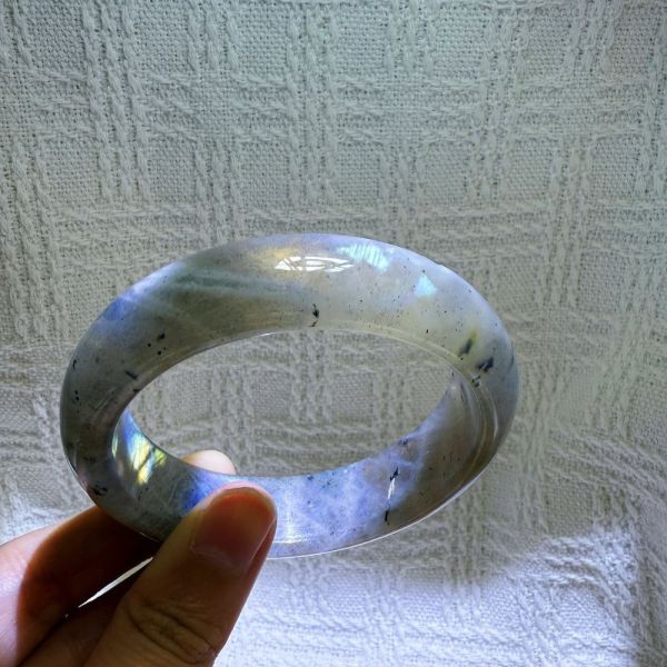 提高覺察│拉長石手鐲│平安鐲-52.4mm 水晶手鐲,開運手鐲,招財手鐲,招財水晶手鐲推薦,粉水晶手鐲,紫水晶手鐲,黃水晶手鐲,黑曜石手鐲,女生適合戴的水晶手鐲,2025年最旺水晶手鐲,水晶手鏈,水晶飾品,水晶手鐲佩戴禁忌
