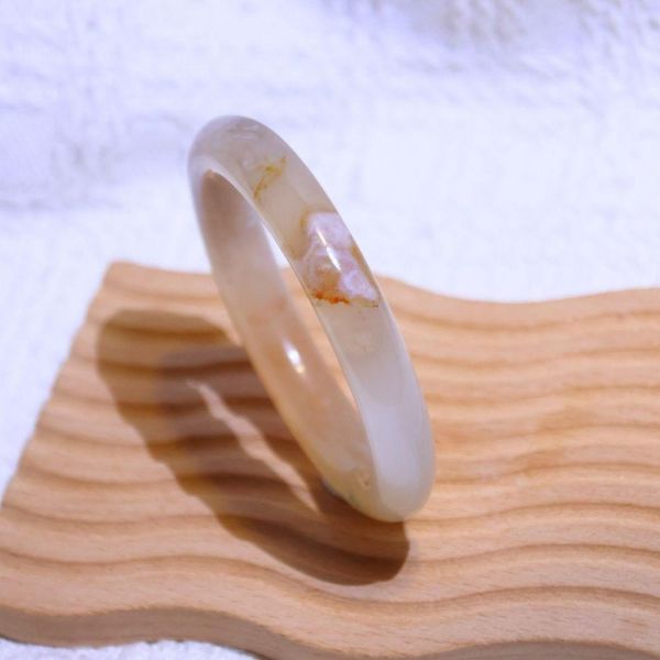 友愛與希望│櫻花瑪瑙手鐲│圓骨鐲-50.6mm 水晶手鐲,手鐲,玉手鐲,水晶手鐲如何保養,紫水晶手鐲,粉晶手鐲,櫻花瑪瑙鐲,雕刻鐲,佘太翠,藍磷灰,黑曜石,手鐲款式,手鐲尺寸,手鐲鐲型,天然水晶手鐲,水晶手鐲功效