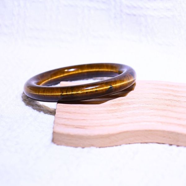 自信招財│虎眼石手鐲│圓骨鐲-55mm 水晶手鐲,開運手鐲,招財手鐲,招財水晶手鐲推薦,粉水晶手鐲,紫水晶手鐲,黃水晶手鐲,黑曜石手鐲,女生適合戴的水晶手鐲,2025年最旺水晶手鐲,水晶手鏈,水晶飾品,水晶手鐲佩戴禁忌