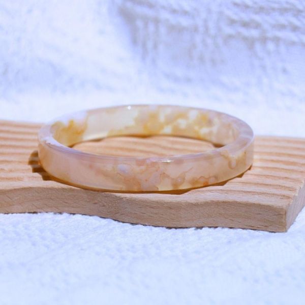 友愛與希望│櫻花瑪瑙手鐲│方鐲-61.7mm 水晶手鐲,手鐲,玉手鐲,水晶手鐲如何保養,紫水晶手鐲,粉晶手鐲,櫻花瑪瑙鐲,雕刻鐲,佘太翠,藍磷灰,黑曜石,手鐲款式,手鐲尺寸,手鐲鐲型,天然水晶手鐲,水晶手鐲功效