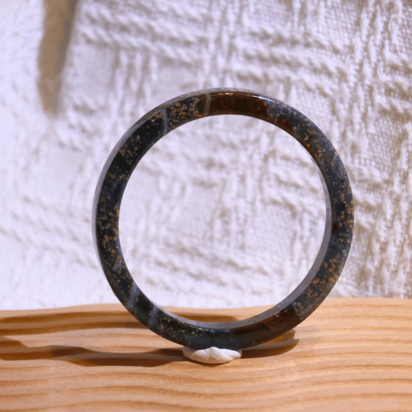 繁星銀河│星空瑪瑙手鐲│方鐲-56.5mm 水晶手鐲,手鐲,玉手鐲,水晶手鐲如何保養,紫水晶手鐲,粉晶手鐲,櫻花瑪瑙鐲,雕刻鐲,佘太翠,藍磷灰,黑曜石,手鐲款式,手鐲尺寸,手鐲鐲型,天然水晶手鐲,水晶手鐲功效