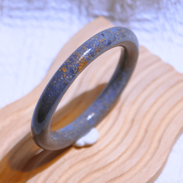 繁星銀河│星空瑪瑙手鐲│圓骨套鐲-54.8mm 水晶手鐲,手鐲,玉手鐲,水晶手鐲如何保養,紫水晶手鐲,粉晶手鐲,櫻花瑪瑙鐲,雕刻鐲,佘太翠,藍磷灰,黑曜石,手鐲款式,手鐲尺寸,手鐲鐲型,天然水晶手鐲,水晶手鐲功效