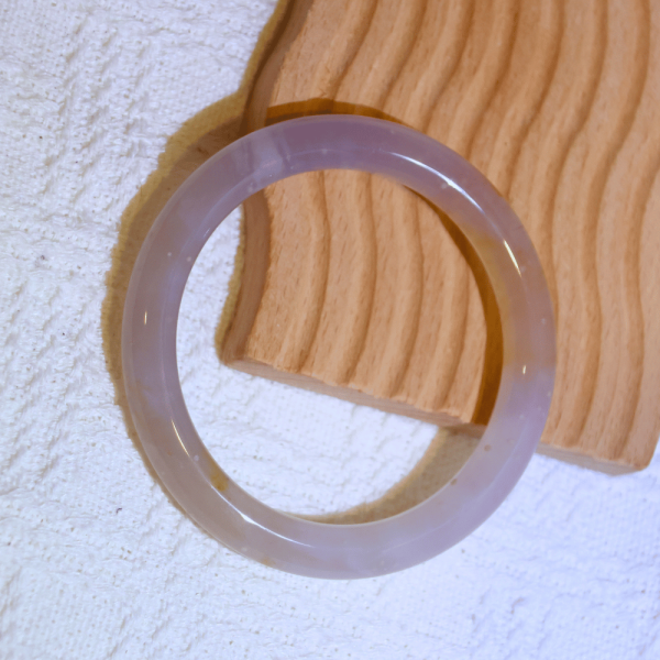 繁星銀河│星空瑪瑙手鐲│圓條鐲-59.5mm 水晶手鐲,手鐲,玉手鐲,水晶手鐲如何保養,紫水晶手鐲,粉晶手鐲,櫻花瑪瑙鐲,雕刻鐲,佘太翠,藍磷灰,黑曜石,手鐲款式,手鐲尺寸,手鐲鐲型,天然水晶手鐲,水晶手鐲功效