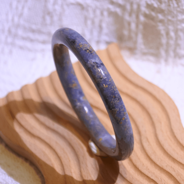 繁星銀河│星空瑪瑙手鐲│圓條鐲-57.6mm 水晶手鐲,手鐲,玉手鐲,水晶手鐲如何保養,紫水晶手鐲,粉晶手鐲,櫻花瑪瑙鐲,雕刻鐲,佘太翠,藍磷灰,黑曜石,手鐲款式,手鐲尺寸,手鐲鐲型,天然水晶手鐲,水晶手鐲功效