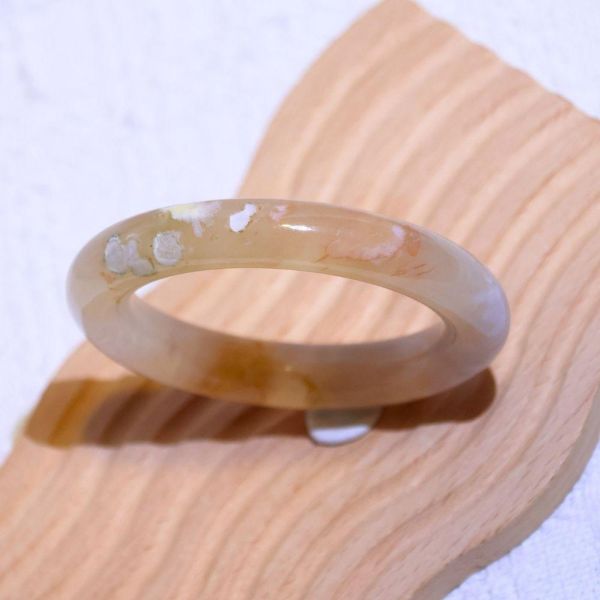 友愛與希望│櫻花瑪瑙手鐲│圓骨鐲-50.6mm 水晶手鐲,手鐲,玉手鐲,水晶手鐲如何保養,紫水晶手鐲,粉晶手鐲,櫻花瑪瑙鐲,雕刻鐲,佘太翠,藍磷灰,黑曜石,手鐲款式,手鐲尺寸,手鐲鐲型,天然水晶手鐲,水晶手鐲功效