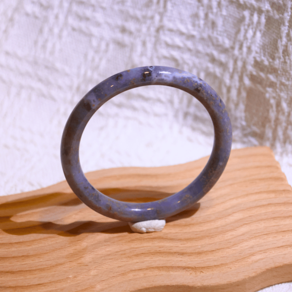 繁星銀河│星空瑪瑙手鐲│圓條鐲-54.3mm 水晶手鐲,手鐲,玉手鐲,水晶手鐲如何保養,紫水晶手鐲,粉晶手鐲,櫻花瑪瑙鐲,雕刻鐲,佘太翠,藍磷灰,黑曜石,手鐲款式,手鐲尺寸,手鐲鐲型,天然水晶手鐲,水晶手鐲功效