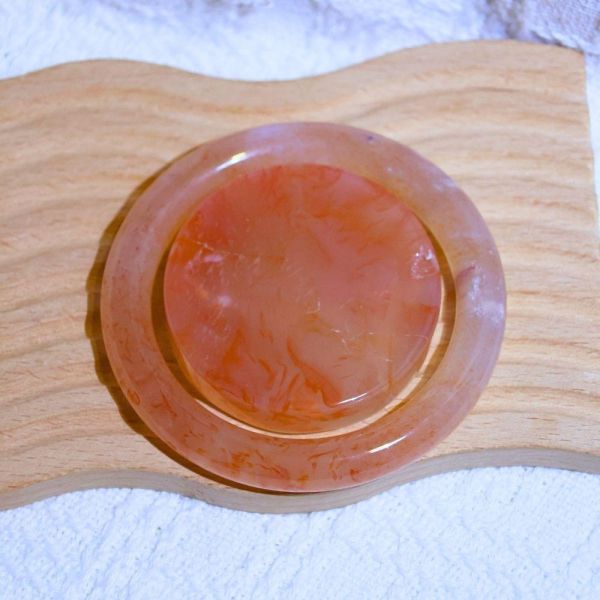 友愛與希望│龍紋瑪瑙手鐲│圓骨套鐲-53mm 水晶手鐲,手鐲,玉手鐲,水晶手鐲如何保養,紫水晶手鐲,粉晶手鐲,櫻花瑪瑙鐲,雕刻鐲,佘太翠,藍磷灰,黑曜石,手鐲款式,手鐲尺寸,手鐲鐲型,天然水晶手鐲,水晶手鐲功效