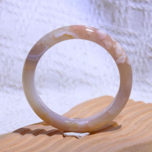 友愛與希望│櫻花瑪瑙手鐲│平安鐲-54.6mm 水晶手鐲,手鐲,玉手鐲,水晶手鐲如何保養,紫水晶手鐲,粉晶手鐲,櫻花瑪瑙鐲,雕刻鐲,佘太翠,藍磷灰,黑曜石,手鐲款式,手鐲尺寸,手鐲鐲型,天然水晶手鐲,水晶手鐲功效