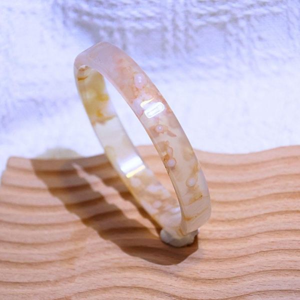 友愛與希望│櫻花瑪瑙手鐲│方鐲-61.7mm 水晶手鐲,手鐲,玉手鐲,水晶手鐲如何保養,紫水晶手鐲,粉晶手鐲,櫻花瑪瑙鐲,雕刻鐲,佘太翠,藍磷灰,黑曜石,手鐲款式,手鐲尺寸,手鐲鐲型,天然水晶手鐲,水晶手鐲功效