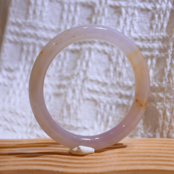 繁星銀河│星空瑪瑙手鐲│圓條鐲-59.5mm 水晶手鐲,手鐲,玉手鐲,水晶手鐲如何保養,紫水晶手鐲,粉晶手鐲,櫻花瑪瑙鐲,雕刻鐲,佘太翠,藍磷灰,黑曜石,手鐲款式,手鐲尺寸,手鐲鐲型,天然水晶手鐲,水晶手鐲功效