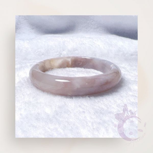 【歐洛菈】貴妃鐲-香紫56.4mm 水晶,礦石,晶礦,水晶手鐲,手鐲,水晶手串,手串,脈輪,磁場,療癒,淨化,紫水晶,粉晶,櫻花瑪瑙,草莓晶