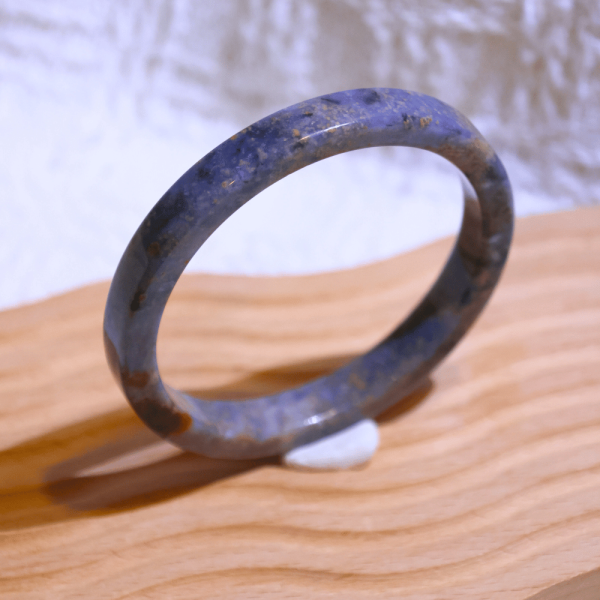 繁星銀河│星空瑪瑙手鐲│方鐲-54.4mm 水晶手鐲,手鐲,玉手鐲,水晶手鐲如何保養,紫水晶手鐲,粉晶手鐲,櫻花瑪瑙鐲,雕刻鐲,佘太翠,藍磷灰,黑曜石,手鐲款式,手鐲尺寸,手鐲鐲型,天然水晶手鐲,水晶手鐲功效