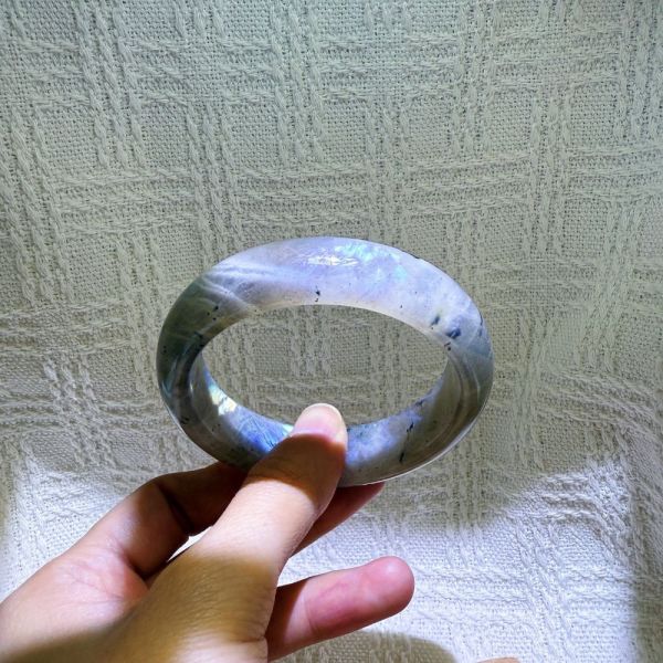 提高覺察│拉長石手鐲│平安鐲-52.4mm 水晶手鐲,開運手鐲,招財手鐲,招財水晶手鐲推薦,粉水晶手鐲,紫水晶手鐲,黃水晶手鐲,黑曜石手鐲,女生適合戴的水晶手鐲,2025年最旺水晶手鐲,水晶手鏈,水晶飾品,水晶手鐲佩戴禁忌