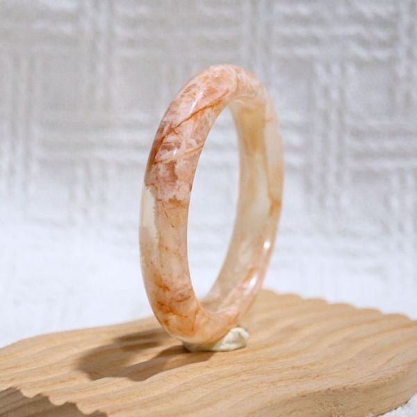 祈願之石│雪花幽靈手鐲│平安鐲-54.3mm 水晶手鐲,手鐲,玉手鐲,水晶手鐲如何保養,紫水晶手鐲,粉晶手鐲,櫻花瑪瑙鐲,雕刻鐲,佘太翠,藍磷灰,黑曜石,手鐲款式,手鐲尺寸,手鐲鐲型,天然水晶手鐲,水晶手鐲功效