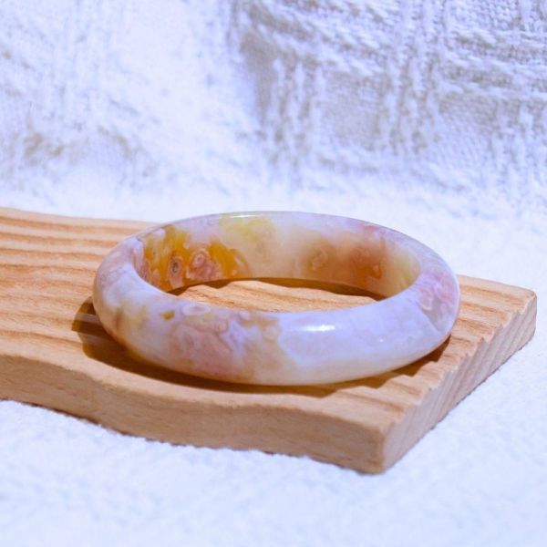友愛與希望│櫻花瑪瑙手鐲│平安套鐲-52.5mm 水晶手鐲,手鐲,玉手鐲,水晶手鐲如何保養,紫水晶手鐲,粉晶手鐲,櫻花瑪瑙鐲,雕刻鐲,佘太翠,藍磷灰,黑曜石,手鐲款式,手鐲尺寸,手鐲鐲型,天然水晶手鐲,水晶手鐲功效