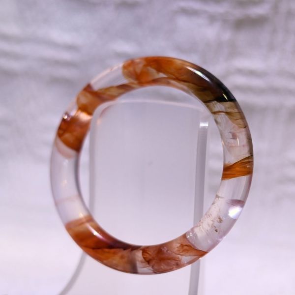 開運招財│紅膠花手鐲│圓骨鐲-50.2mm 水晶手鐲,手鐲,玉手鐲,水晶手鐲如何保養,紫水晶手鐲,粉晶手鐲,櫻花瑪瑙鐲,雕刻鐲,佘太翠,藍磷灰,黑曜石,手鐲款式,手鐲尺寸,手鐲鐲型,天然水晶手鐲,水晶手鐲功效