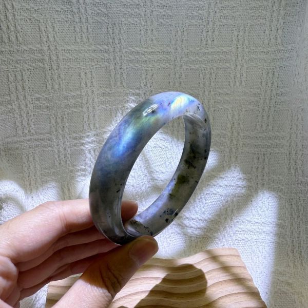 提高覺察│拉長石手鐲│平安鐲-58.3mm 水晶手鐲,開運手鐲,招財手鐲,招財水晶手鐲推薦,粉水晶手鐲,紫水晶手鐲,黃水晶手鐲,黑曜石手鐲,女生適合戴的水晶手鐲,2025年最旺水晶手鐲,水晶手鏈,水晶飾品,水晶手鐲佩戴禁忌