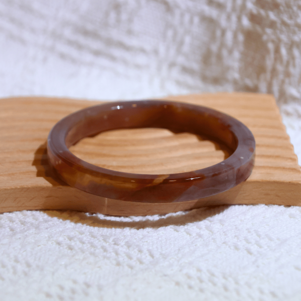 繁星銀河│星空瑪瑙手鐲│方鐲-57.3mm 水晶手鐲,手鐲,玉手鐲,水晶手鐲如何保養,紫水晶手鐲,粉晶手鐲,櫻花瑪瑙鐲,雕刻鐲,佘太翠,藍磷灰,黑曜石,手鐲款式,手鐲尺寸,手鐲鐲型,天然水晶手鐲,水晶手鐲功效