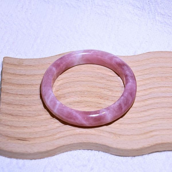 愛情之石│粉晶手鐲│平安鐲-50.2mm 水晶手鐲,開運手鐲,招財手鐲,招財水晶手鐲推薦,粉水晶手鐲,紫水晶手鐲,黃水晶手鐲,黑曜石手鐲,女生適合戴的水晶手鐲,2025年最旺水晶手鐲,水晶手鏈,水晶飾品,水晶手鐲佩戴禁忌