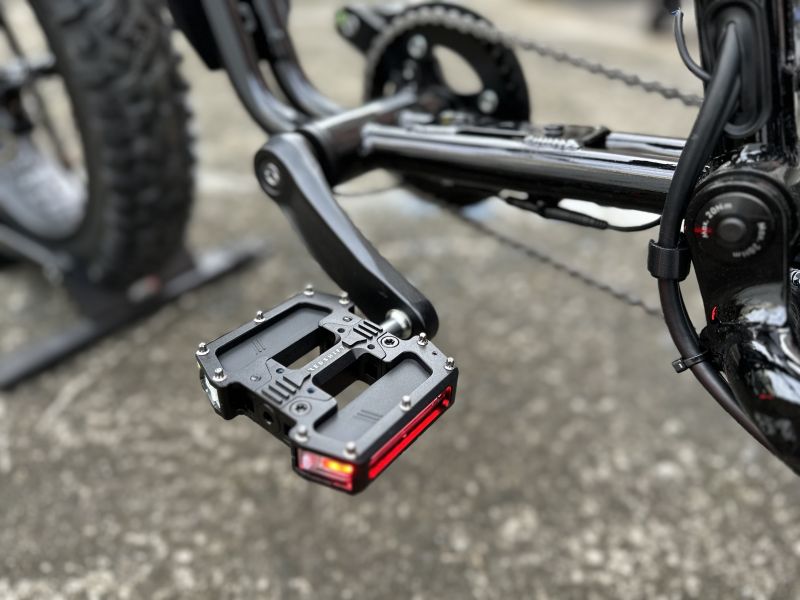 發光踏板2.0 SUPER73,電輔車必買,UNIMOKE,MATE,台灣三寶