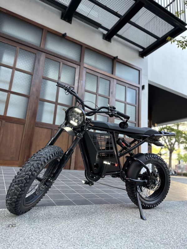 美國鋁合金粗側柱 電輔車側柱,電動輔助自行車免掛牌,super73維修,super73法規,super73維修,super73孤兒
