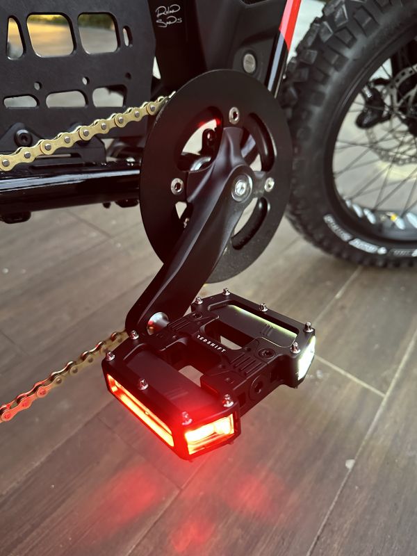 發光踏板2.0 SUPER73,電輔車必買,UNIMOKE,MATE,台灣三寶